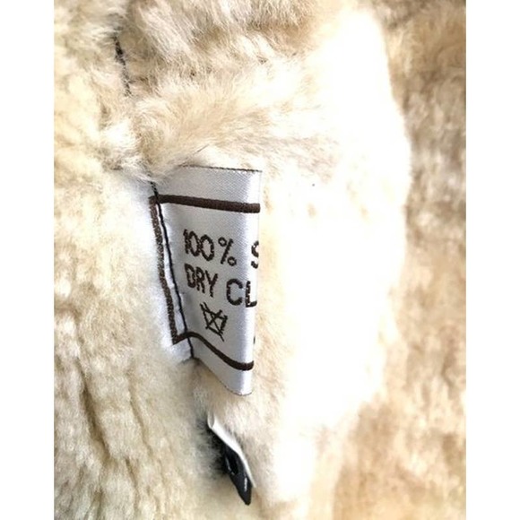 COPY - Vintage Calafate Aviation Women's Bomber Jacket - Picture 12 of 13